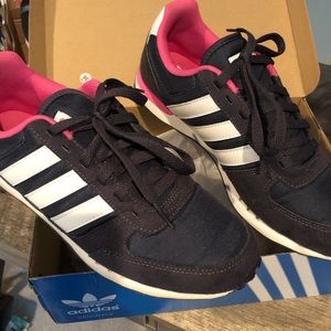 Adidas originals campus sneaker